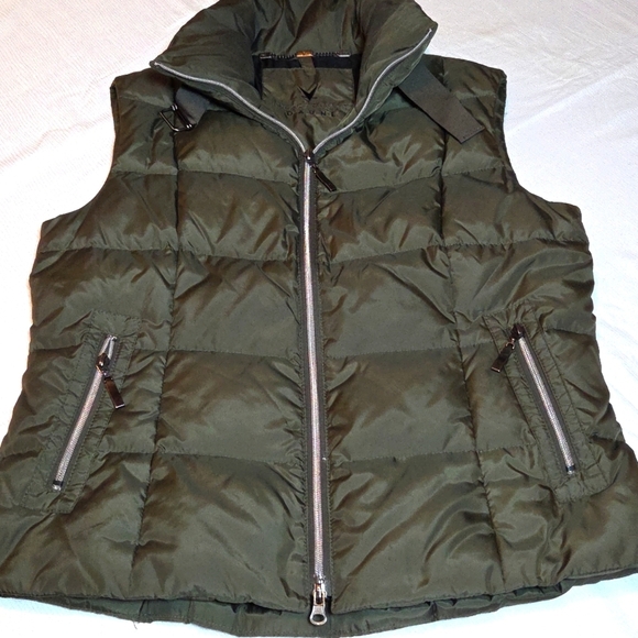 FUCHS SCHMITT DAUNE UNISEX Olive Puffer Vest.ZISE M. - Picture 1 of 8